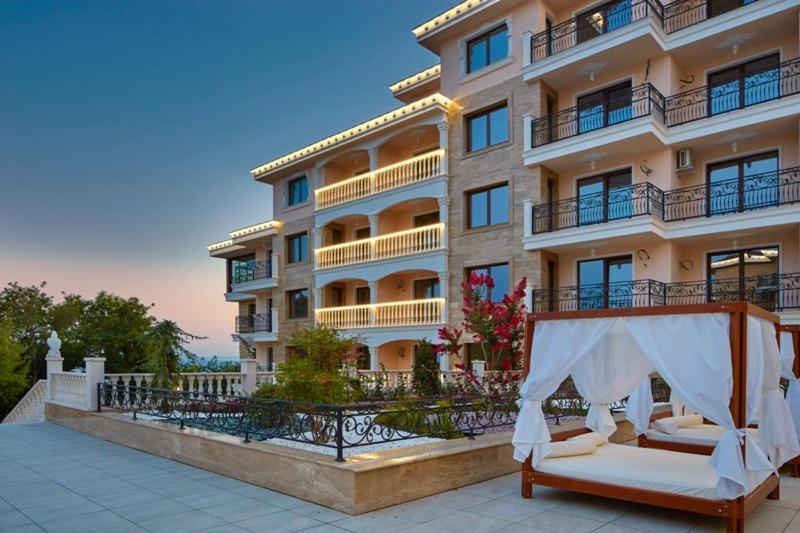 Valencia Gardens Deluxe Apartments Nesebar Exterior photo